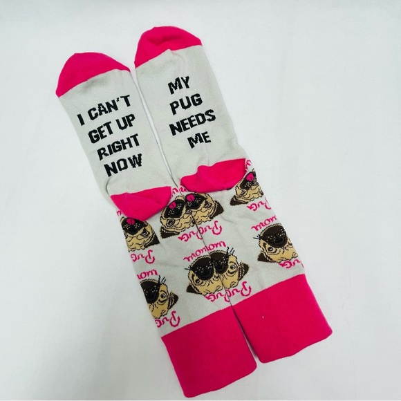 Pug Mom My Pug Needs Me Printed Sole Socks - Picture 1 of 3